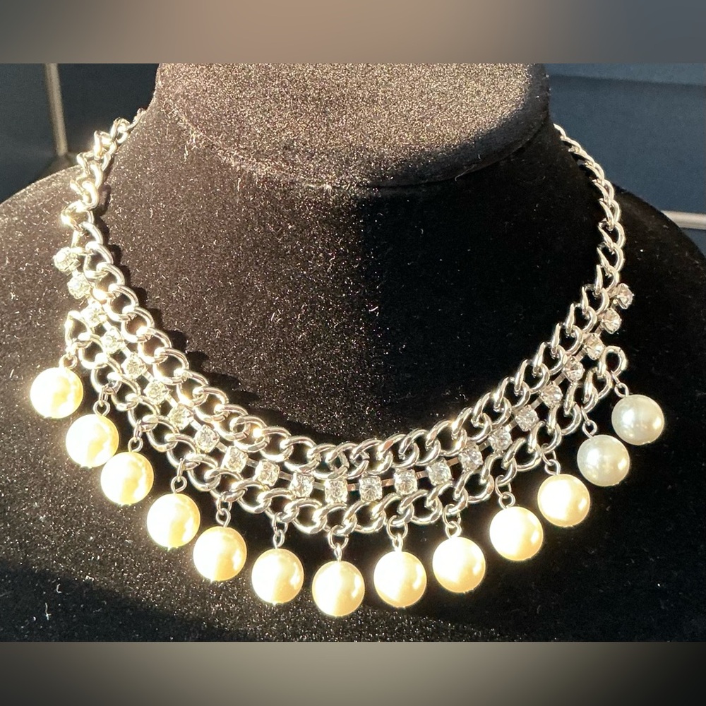 Premier Designs Signed Bib Statement Necklace Sil… - image 8